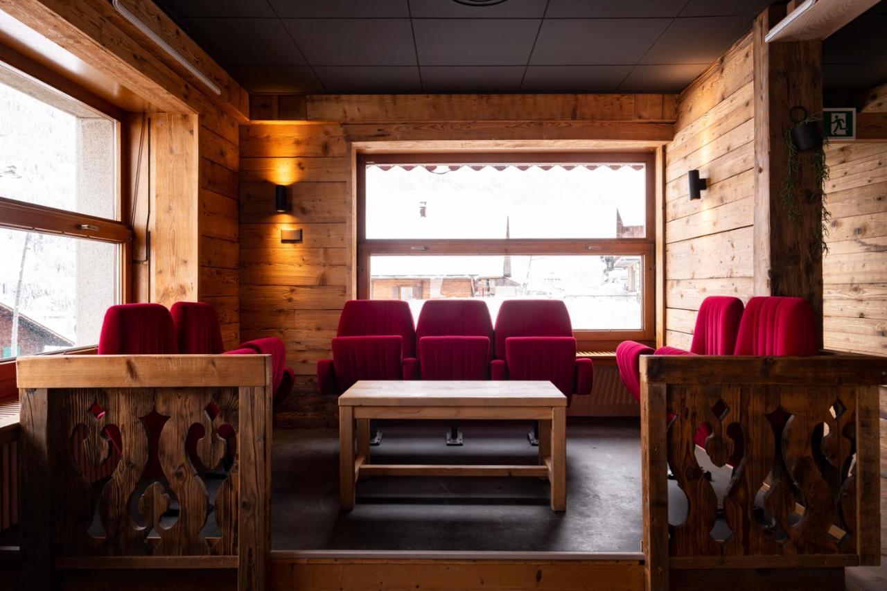 Peanut Mountain Lodge & Le Communal Val dʼIlliez Exteriér fotografie